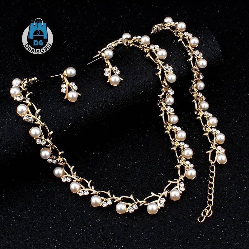 Women’s Pearl Decorated Necklace and Earrings Jewelry Set Jewelry Women Jewelry Jewelry Sets 8d255f28538fbae46aeae7: 1|10|2|3|4|5|6|7|8|9